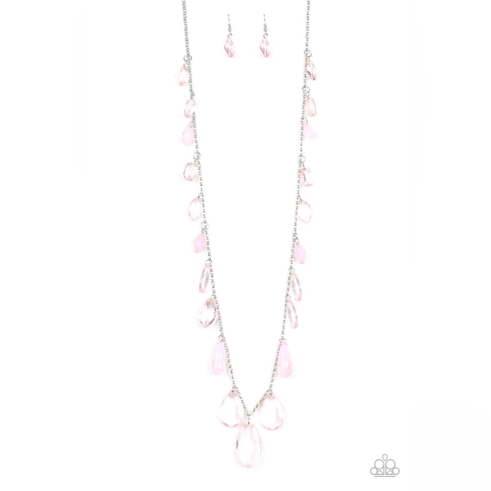 🛍️ Paparazzi necklace and earring set